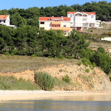 Apartments By The Sea Vlasici, Pag - 9324 エクステリア 写真