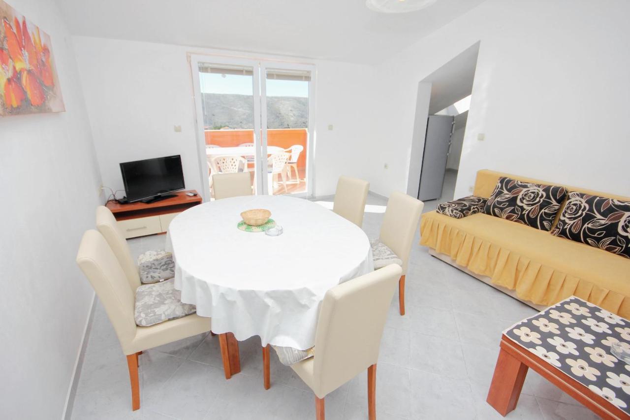 Apartments By The Sea Vlasici, Pag - 9324 エクステリア 写真